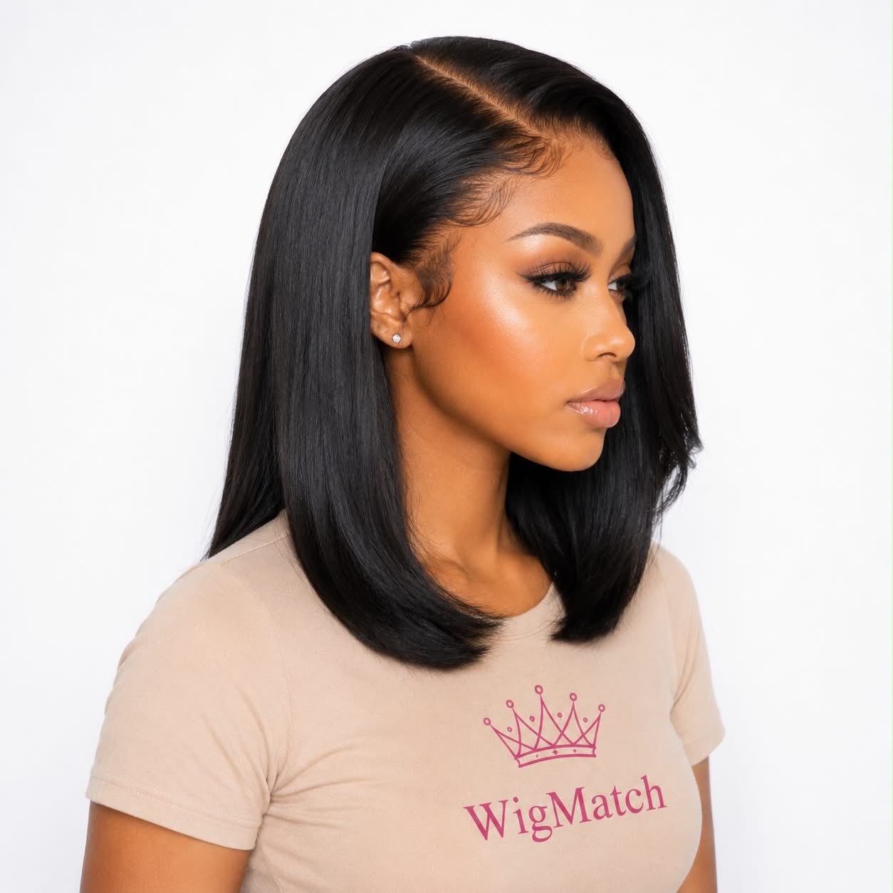 Right side view of natural black straight bob human hair wig with realistic lace front and natural shine, European Union online store.